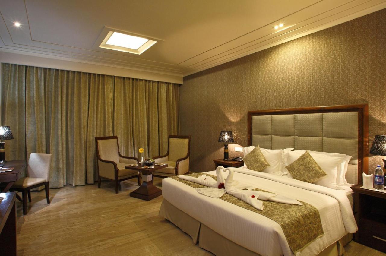Godwin Haridwar Hotel Bagian luar foto