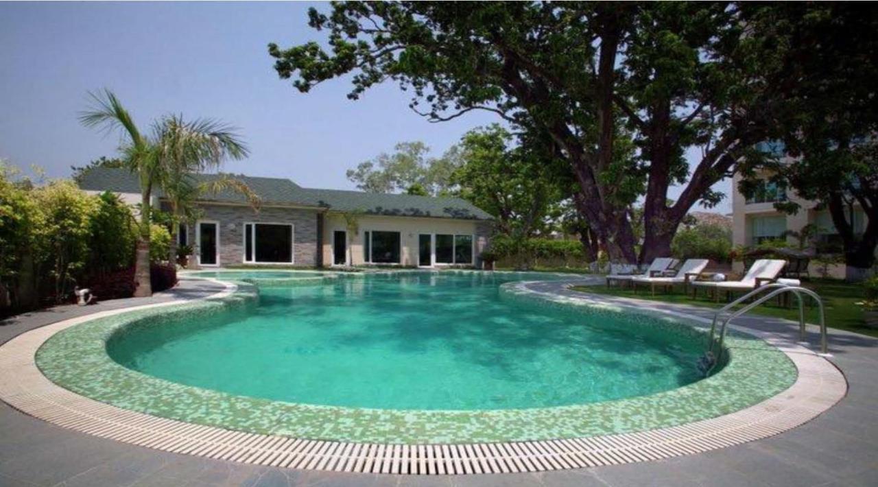 Godwin Haridwar Hotel Bagian luar foto