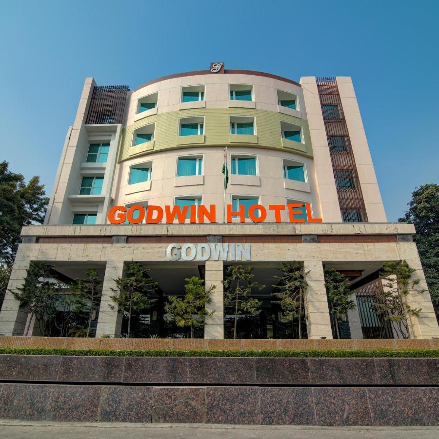 Godwin Haridwar Hotel Bagian luar foto