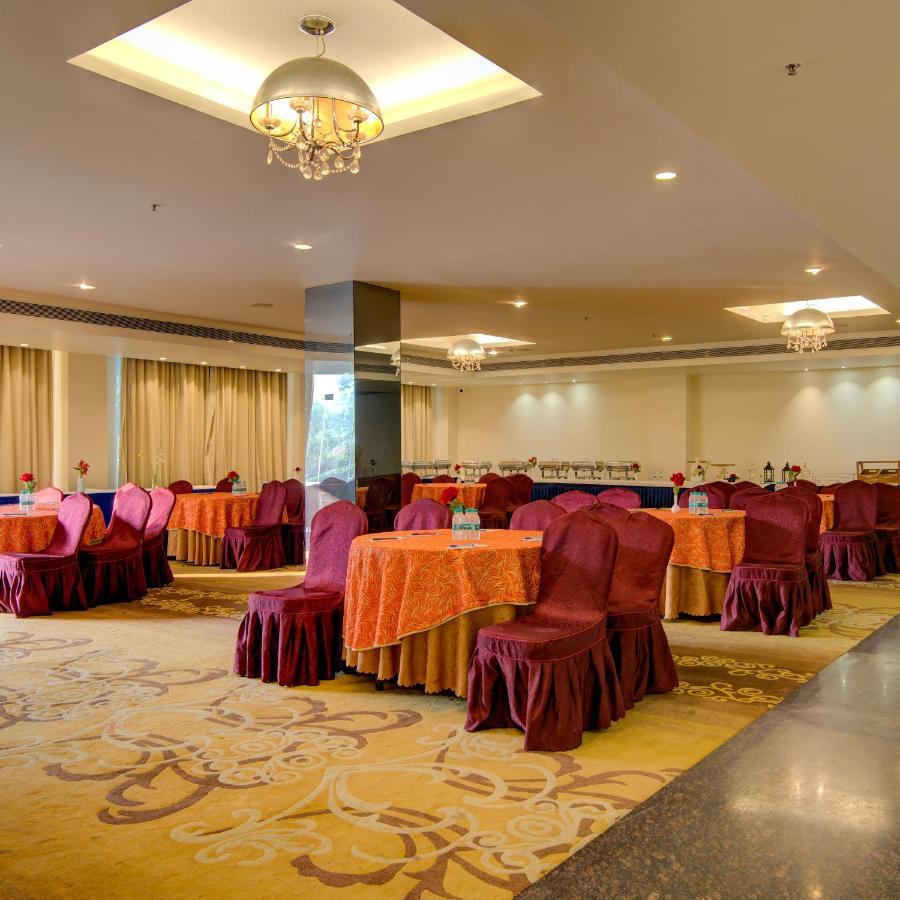 Godwin Haridwar Hotel Bagian luar foto