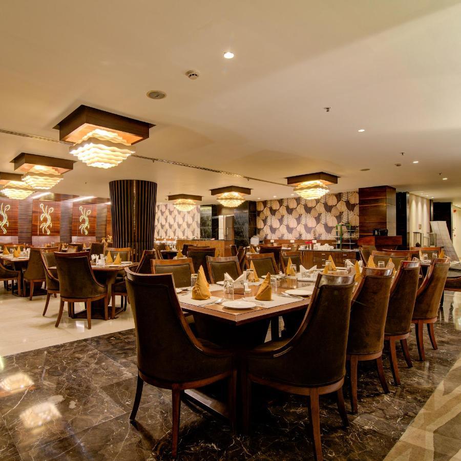 Godwin Haridwar Hotel Bagian luar foto
