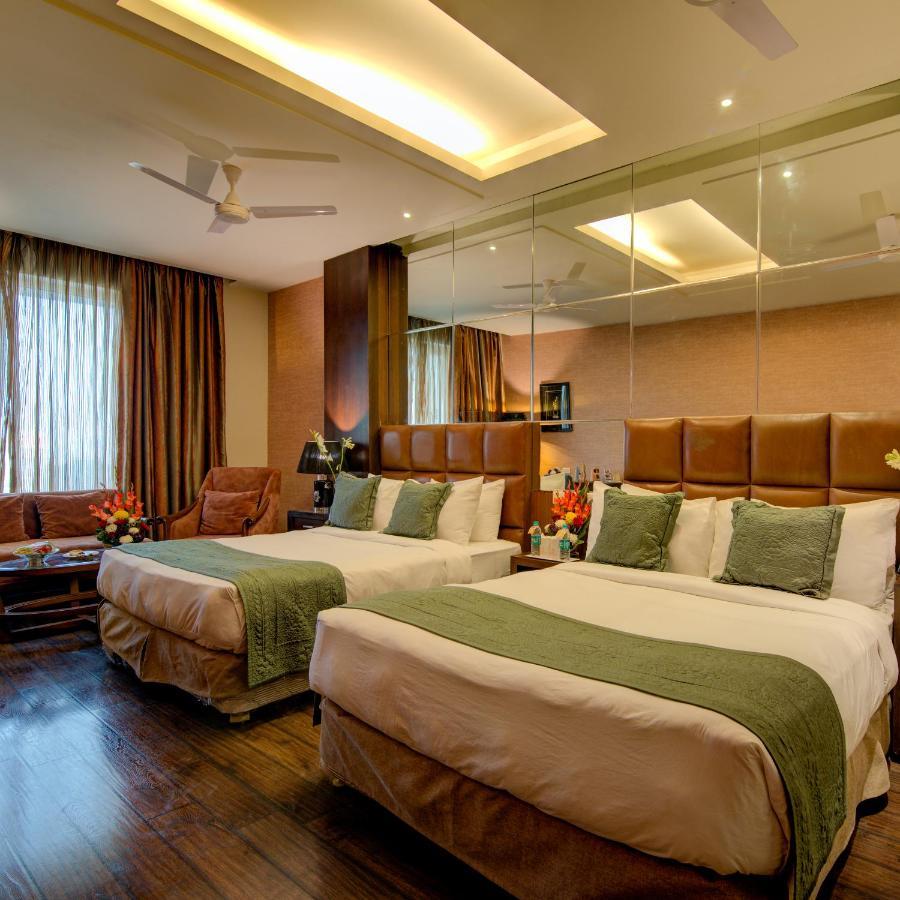 Godwin Haridwar Hotel Bagian luar foto