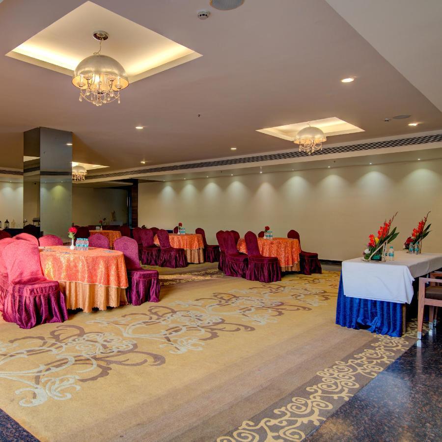 Godwin Haridwar Hotel Bagian luar foto