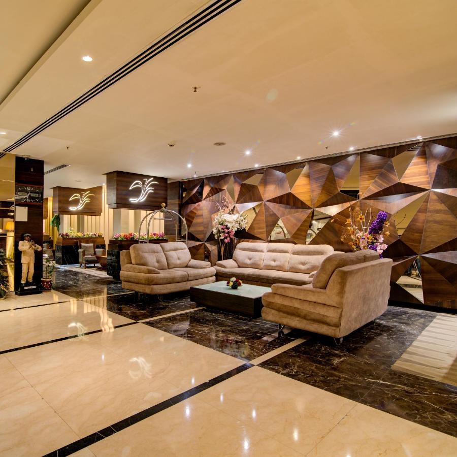 Godwin Haridwar Hotel Bagian luar foto