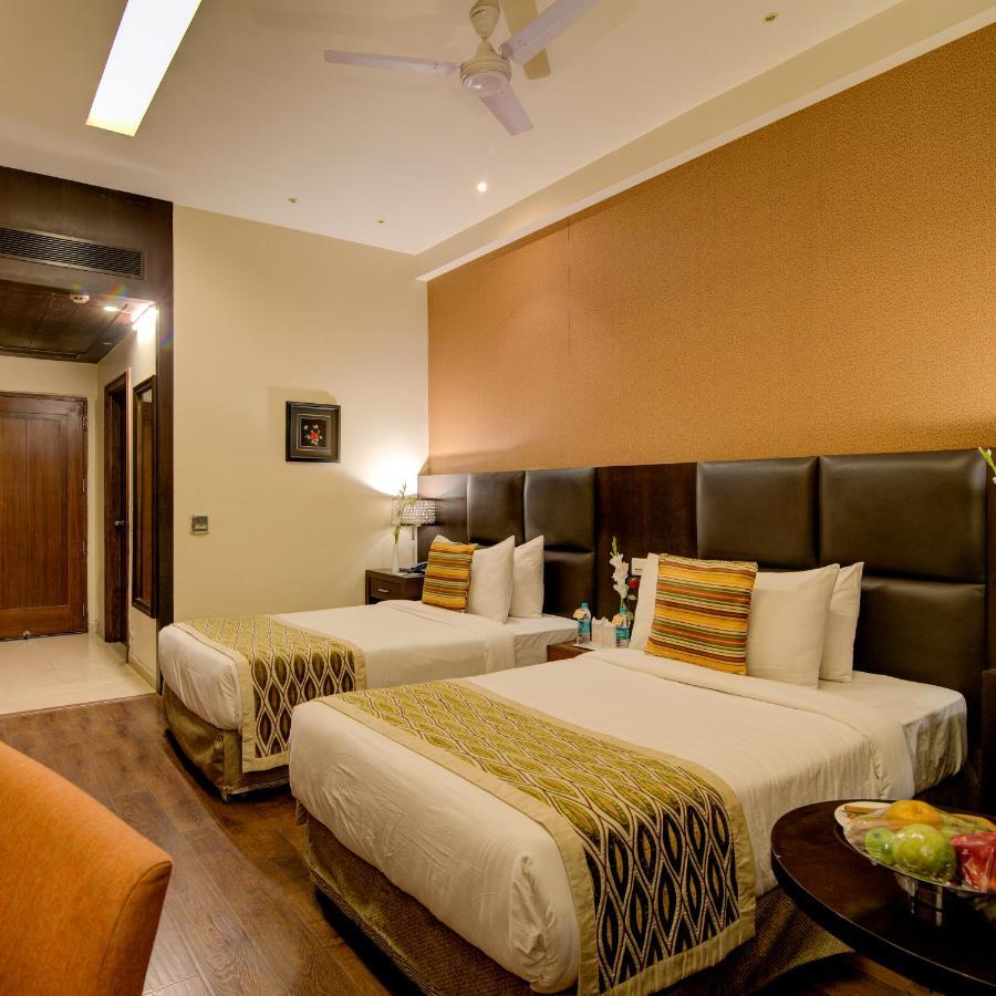 Godwin Haridwar Hotel Bagian luar foto