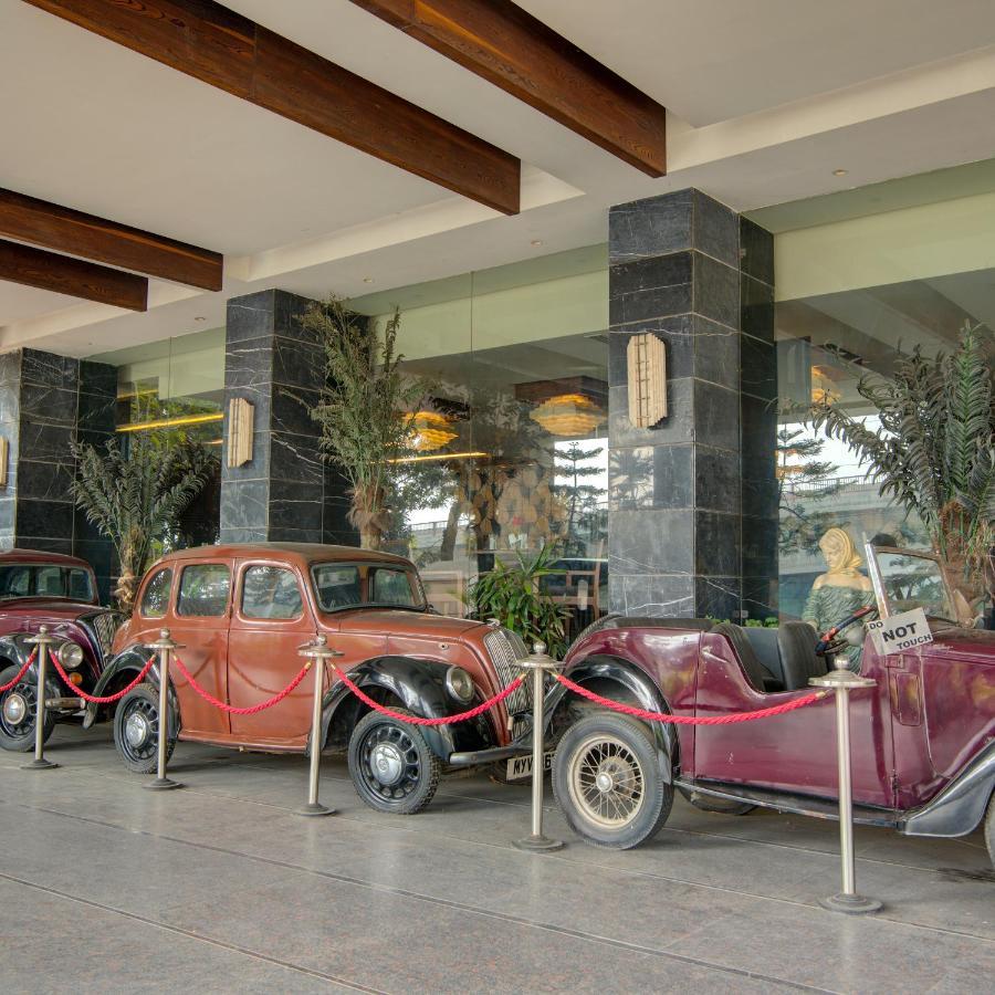 Godwin Haridwar Hotel Bagian luar foto