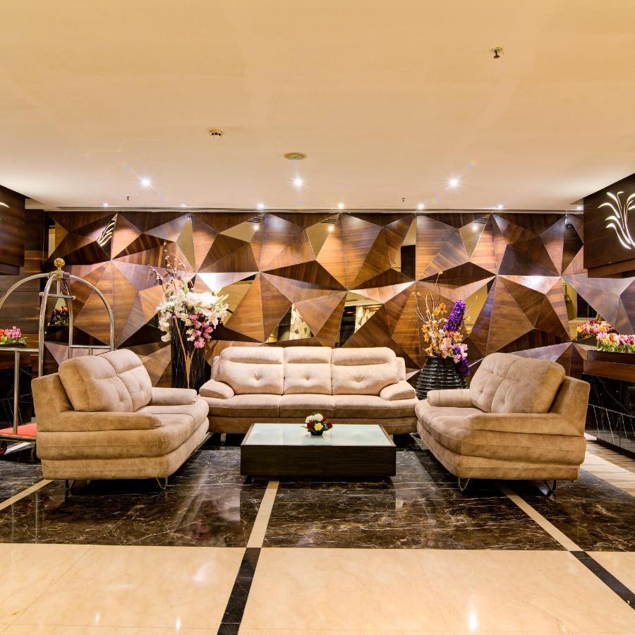 Godwin Haridwar Hotel Bagian luar foto