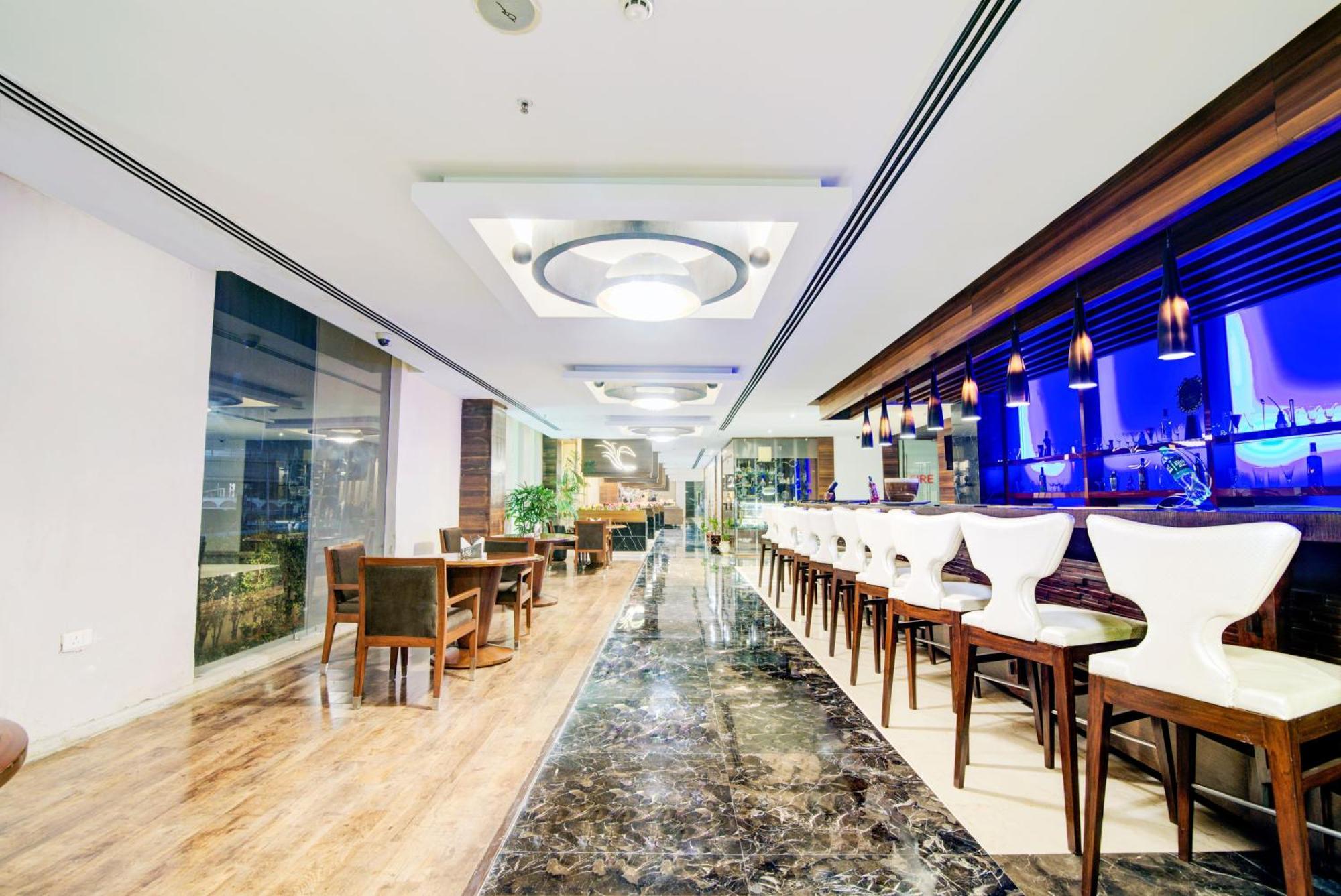 Godwin Haridwar Hotel Bagian luar foto